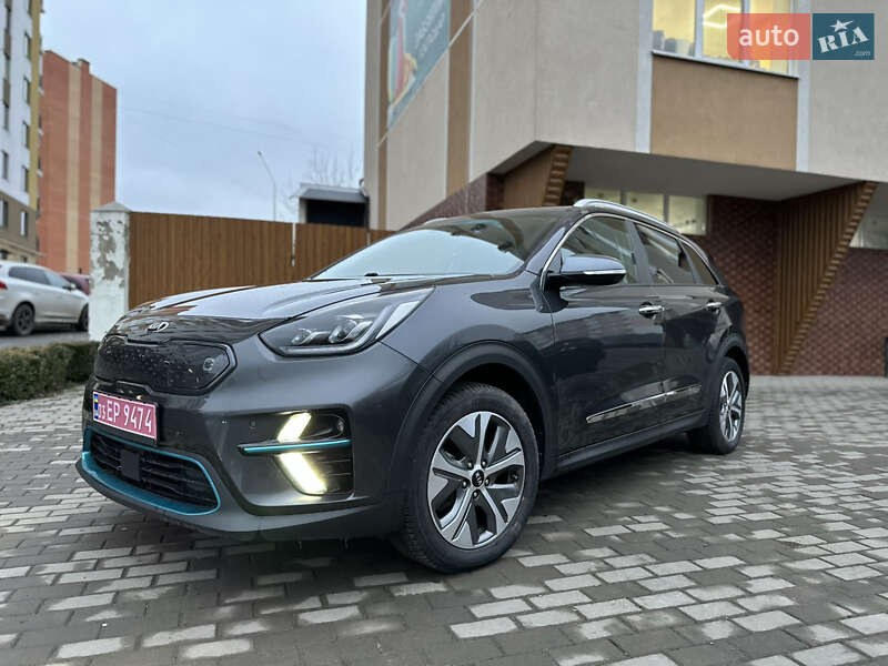 Позашляховик / Кросовер Kia Niro 2019 в Луцьку