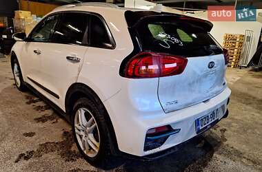 Позашляховик / Кросовер Kia Niro 2020 в Житомирі