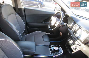 Внедорожник / Кроссовер Kia Niro 2019 в 
