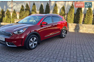 Позашляховик / Кросовер Kia Niro 2017 в Вінниці