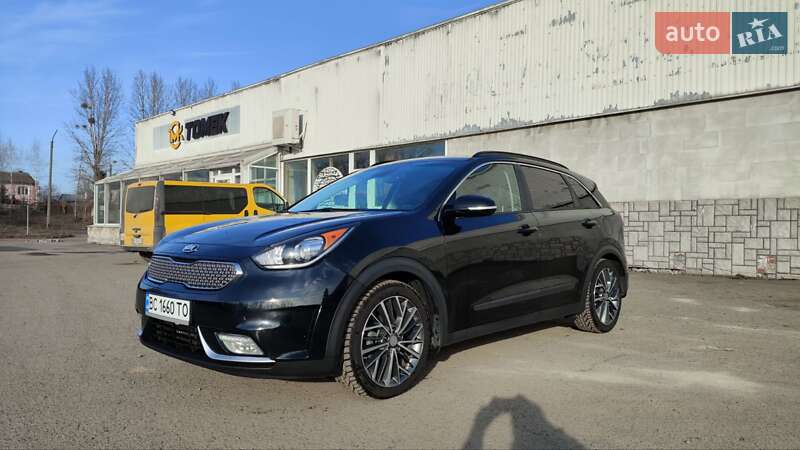 Внедорожник / Кроссовер Kia Niro 2017 в Львове