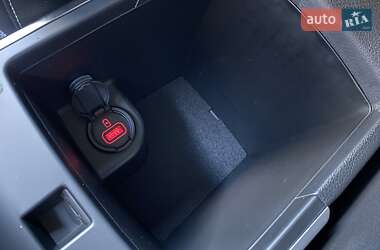 Внедорожник / Кроссовер Kia Niro 2020 в 