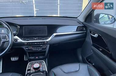 Внедорожник / Кроссовер Kia Niro 2020 в Кривом Роге