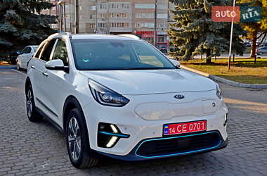 Позашляховик / Кросовер Kia Niro 2019 в Івано-Франківську