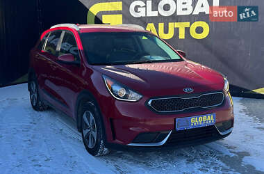 Позашляховик / Кросовер Kia Niro 2017 в Львові