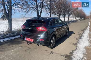 Позашляховик / Кросовер Kia Niro 2019 в 