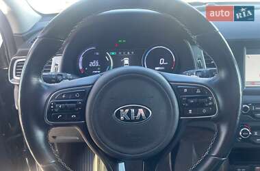 Позашляховик / Кросовер Kia Niro 2019 в 