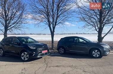 Позашляховик / Кросовер Kia Niro 2019 в 