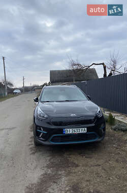 Позашляховик / Кросовер Kia Niro 2018 в 
