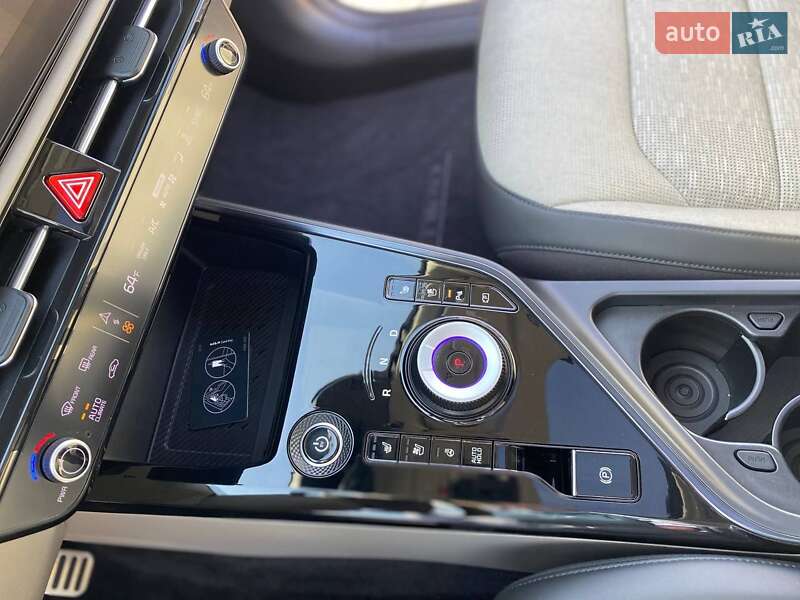 Позашляховик / Кросовер Kia Niro 2023 в Львові фото 16 Позашляховик / Кросовер Kia Niro 2023 в Львові