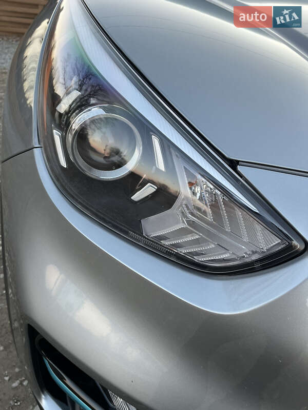 Внедорожник / Кроссовер Kia Niro 2022 в Кельменцах фото 16 Внедорожник / Кроссовер Kia Niro 2022 в Кельменцах