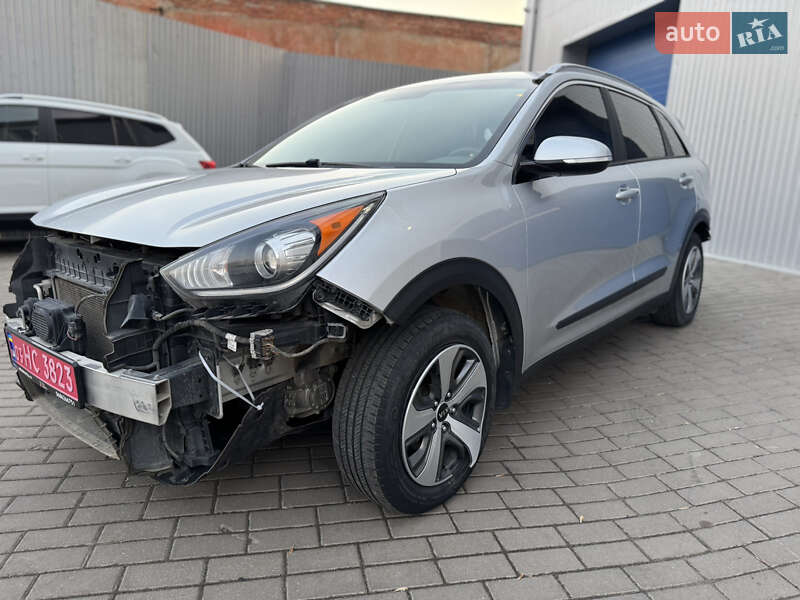 Внедорожник / Кроссовер Kia Niro 2019 в Ровно