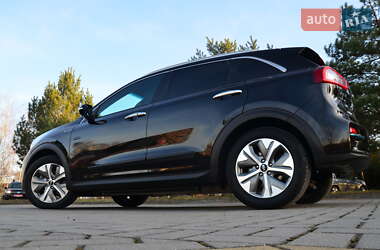 Внедорожник / Кроссовер Kia Niro 2020 в 