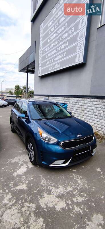 Внедорожник / Кроссовер Kia Niro 2017 в Киеве фото 6 Внедорожник / Кроссовер Kia Niro 2017 в Киеве