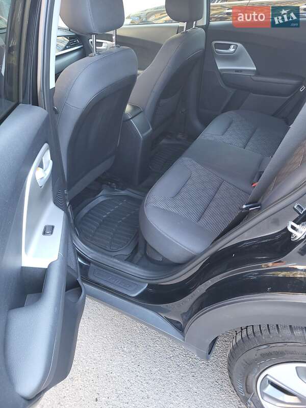 Позашляховик / Кросовер Kia Niro 2019 в Вишневому