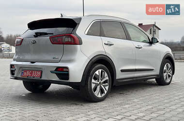 Позашляховик / Кросовер Kia Niro 2019 в Тернополі