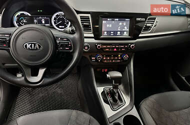 Внедорожник / Кроссовер Kia Niro 2019 в 