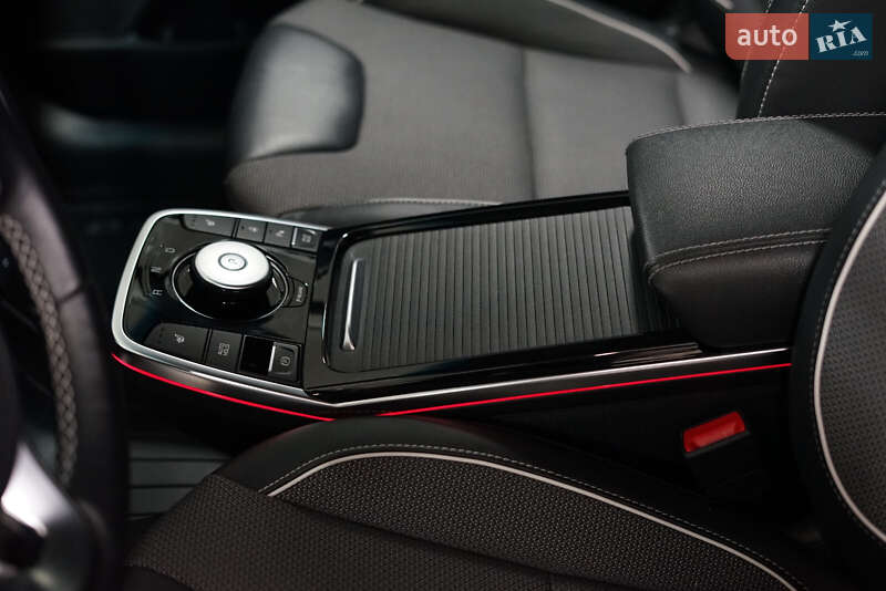 Позашляховик / Кросовер Kia Niro 2021 в Києві фото 14 Позашляховик / Кросовер Kia Niro 2021 в Києві