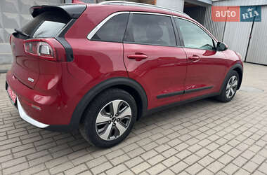 Внедорожник / Кроссовер Kia Niro 2018 в Ровно