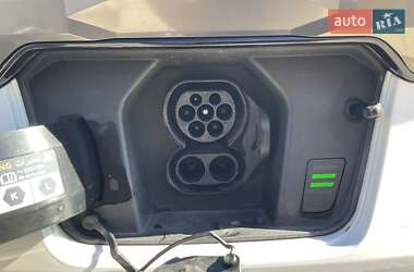 Внедорожник / Кроссовер Kia Niro 2022 в 
