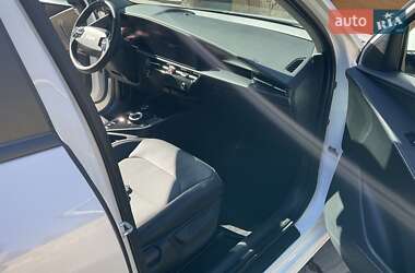 Внедорожник / Кроссовер Kia Niro 2022 в 