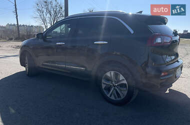 Внедорожник / Кроссовер Kia Niro 2018 в 