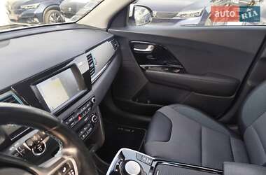 Внедорожник / Кроссовер Kia Niro 2019 в 