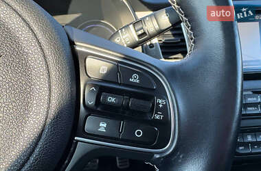 Внедорожник / Кроссовер Kia Niro 2019 в 