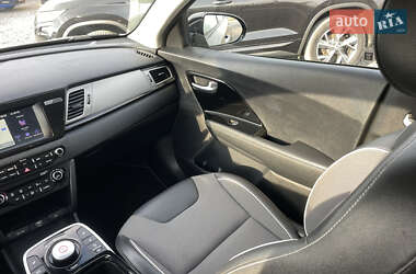 Позашляховик / Кросовер Kia Niro 2019 в 