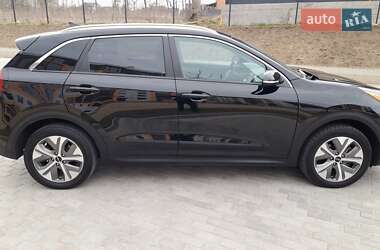 Внедорожник / Кроссовер Kia Niro 2022 в 