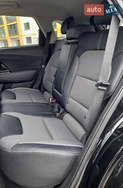 Внедорожник / Кроссовер Kia Niro 2022 в 
