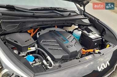 Внедорожник / Кроссовер Kia Niro 2022 в 