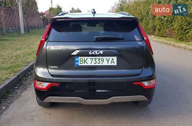Внедорожник / Кроссовер Kia Niro 2023 в 