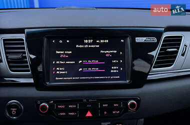 Внедорожник / Кроссовер Kia Niro 2019 в 