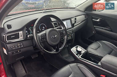 Позашляховик / Кросовер Kia Niro 2019 в 