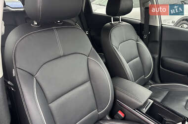 Позашляховик / Кросовер Kia Niro 2019 в 