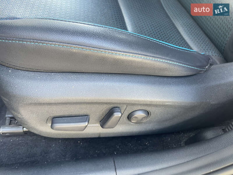 Внедорожник / Кроссовер Kia Niro 2021 в Ровно