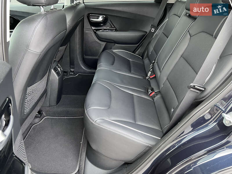 Внедорожник / Кроссовер Kia Niro 2020 в Тернополе