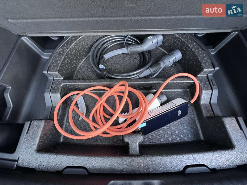 Внедорожник / Кроссовер Kia Niro 2020 в Тернополе