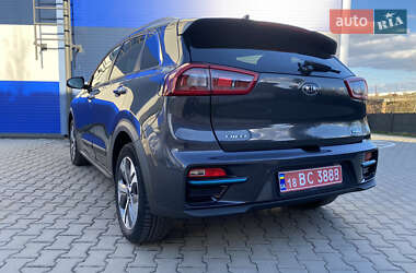 Внедорожник / Кроссовер Kia Niro 2019 в 