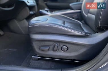 Внедорожник / Кроссовер Kia Niro 2019 в 