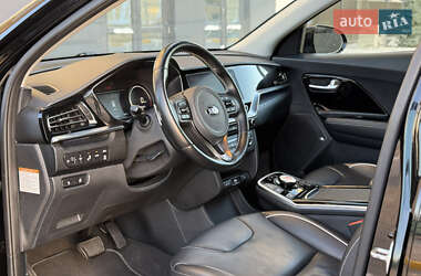 Внедорожник / Кроссовер Kia Niro 2020 в 