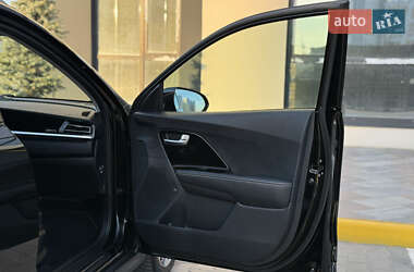 Внедорожник / Кроссовер Kia Niro 2020 в 
