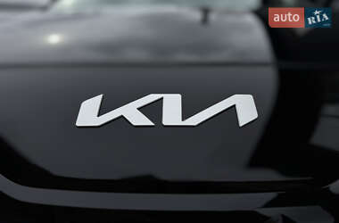 Внедорожник / Кроссовер Kia Niro 2021 в 