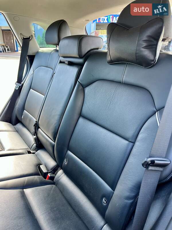 Позашляховик / Кросовер Kia Niro 2019 в Львові фото 5 Позашляховик / Кросовер Kia Niro 2019 в Львові