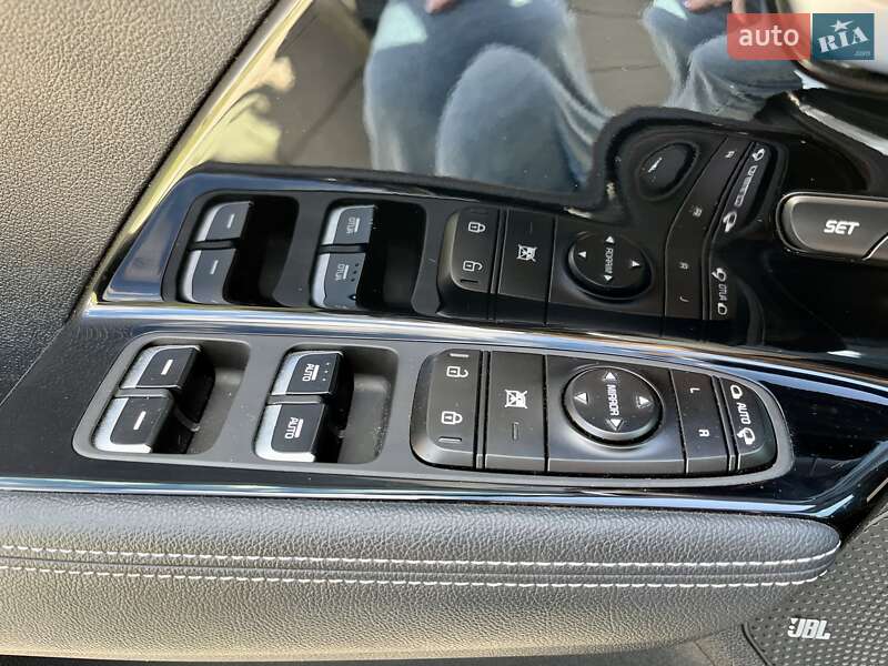 Позашляховик / Кросовер Kia Niro 2019 в Львові фото 11 Позашляховик / Кросовер Kia Niro 2019 в Львові