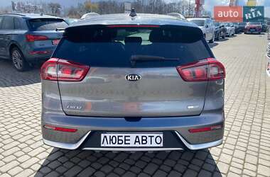 Внедорожник / Кроссовер Kia Niro 2016 в 
