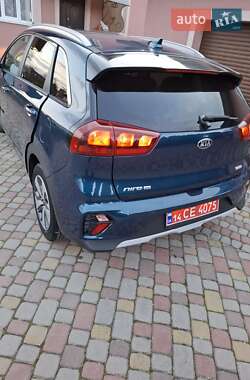 Внедорожник / Кроссовер Kia Niro 2020 в 