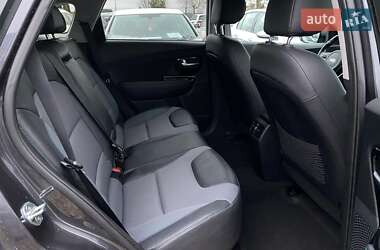 Позашляховик / Кросовер Kia Niro 2020 в 
