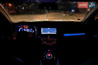 Позашляховик / Кросовер Kia Niro 2020 в 